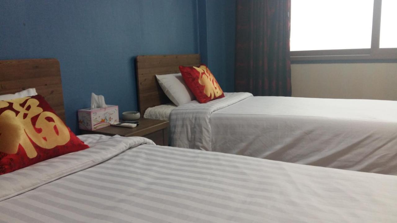 Alps Hotel Jeju Bagian luar foto